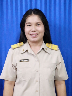 นางดวงใจ  พรมอินทร์