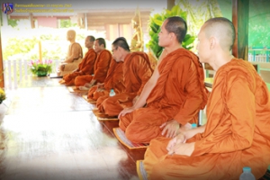 กิจกรรมแห่เทียนพรรษา ระดับชั้น ป.1-3 วันที่ 15 กรกฎาคม 2562